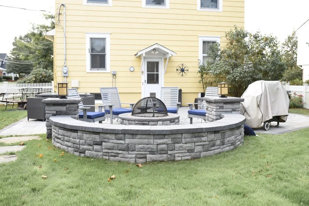 Professional garden landscaping experts serving Colts Neck, NJ - Total Concepts