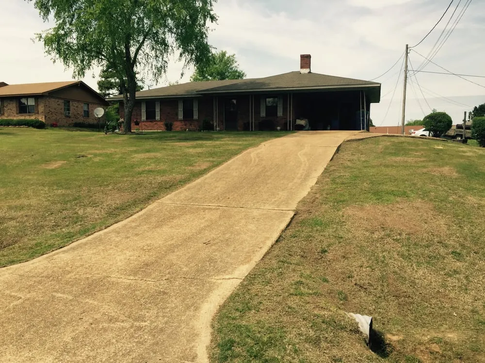 Affordable garden landscaping experts serving Holly Springs, MS - Total Focus Lawn Services