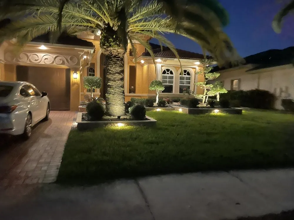 Top-rated yard cleanup service for residential properties in Pembroke Pines, FL by Total Garden Landscaping