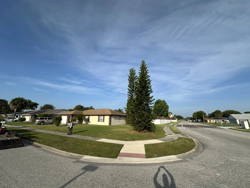 Expert lawn mowing service for year-round maintenance in Apopka, FL by Total Green Lawn