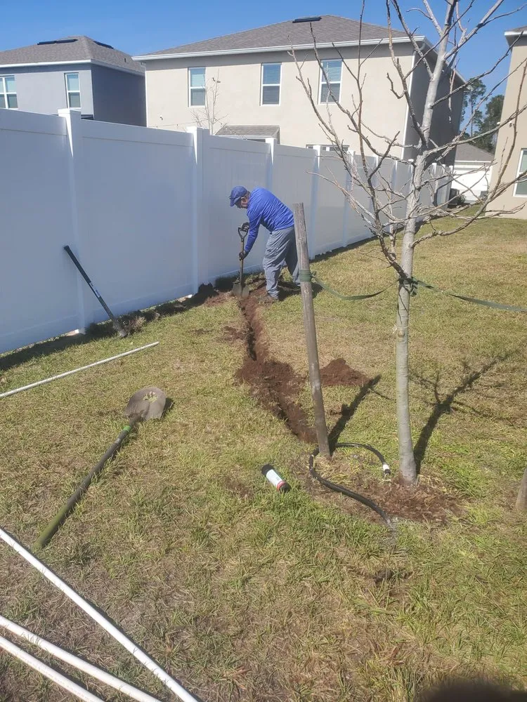 Professional outdoor landscaping experts serving St. Cloud, FL - Total Green Lawn