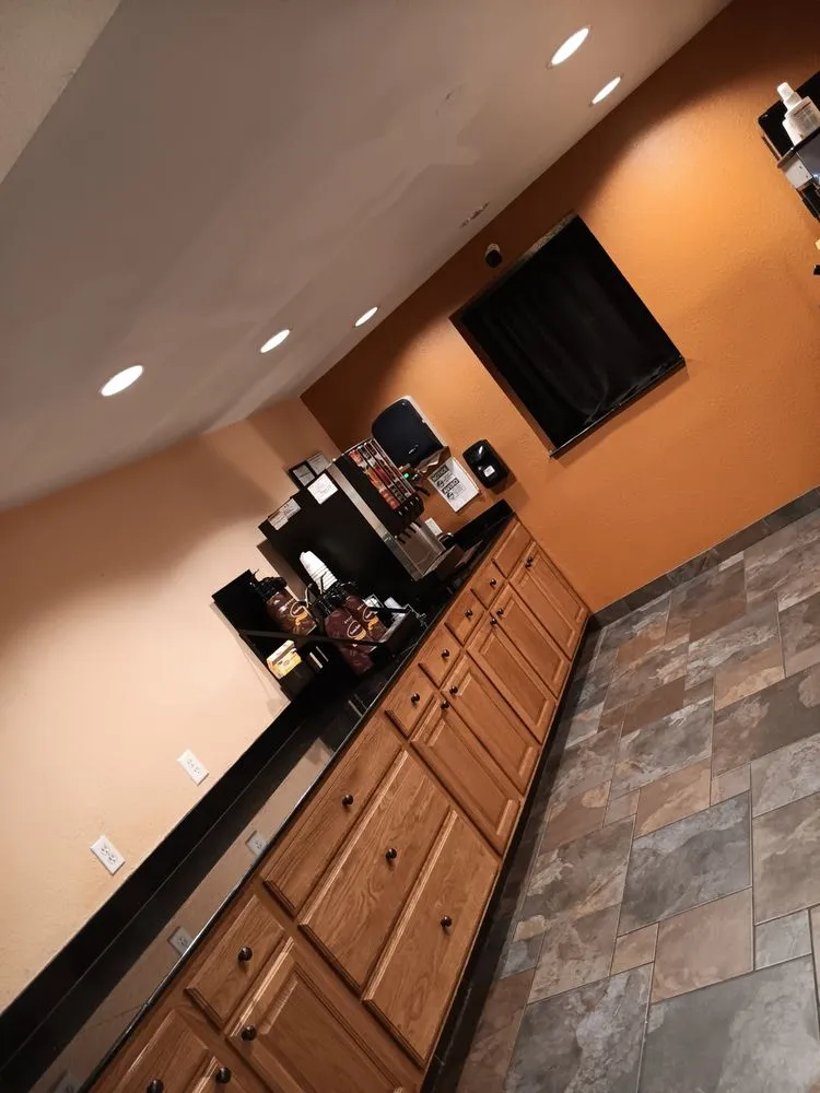 Reliable lawn mowing service with custom design across Fort Dodge, IA - Total Home Rescue