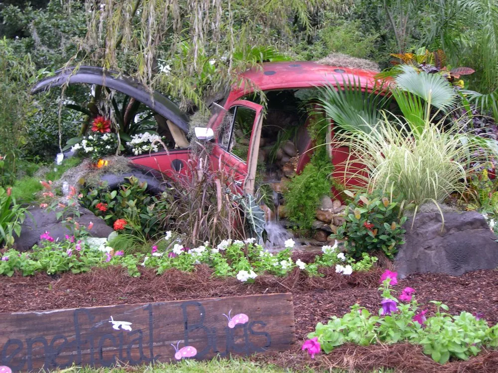 Trusted lawn mowing service experts serving Mandeville, LA - Total Landscape and Irrigation