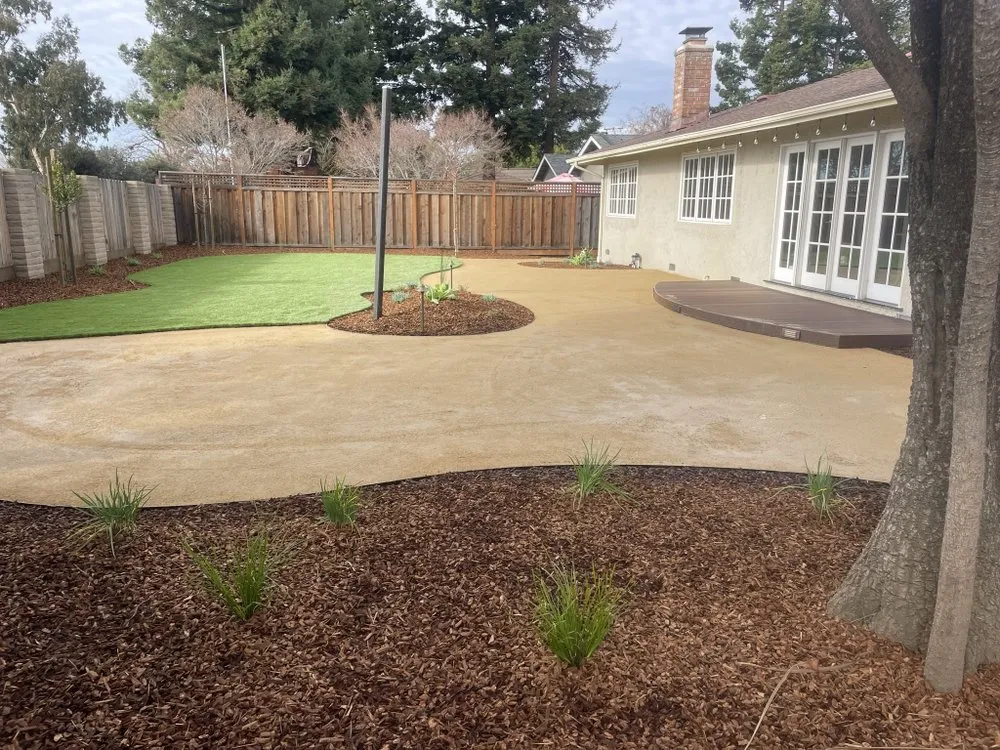 Custom lawn care service experts serving Santa Clara, CA - Total Landscape