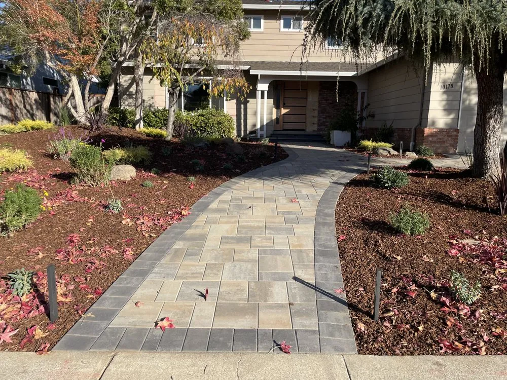 Local garden landscaping experts serving Santa Clara, CA - Total Landscape