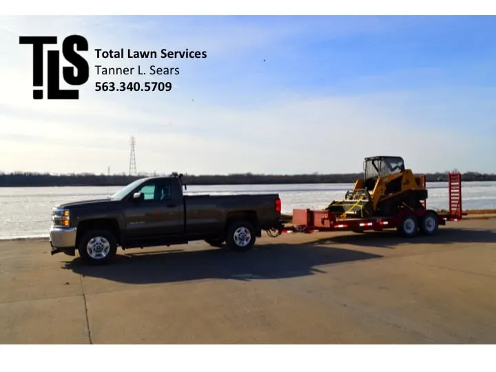 Professional yard cleanup service in Davenport, IA - Total Landscape Services
