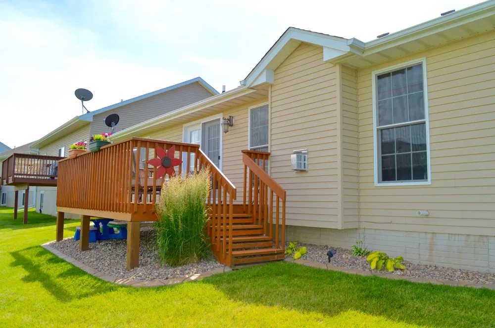 Affordable lawn care service near you in Davenport, IA by Total Landscape Services