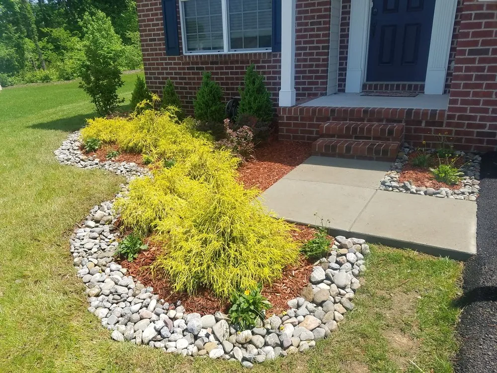 Professional yard maintenance with custom design across Crownsville, MD - Total Landscape Solutions