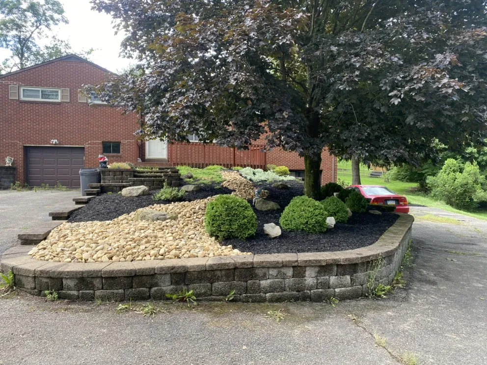 Custom lawn care service experts serving Springdale, PA - Total Landscaping Concepts