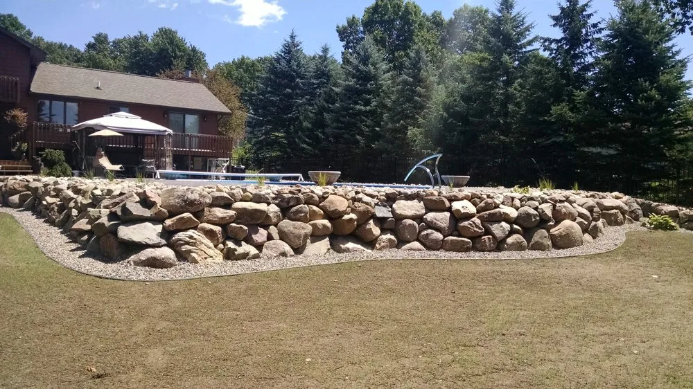 Professional yard cleanup service experts serving Jackson, MI - Total Landscaping