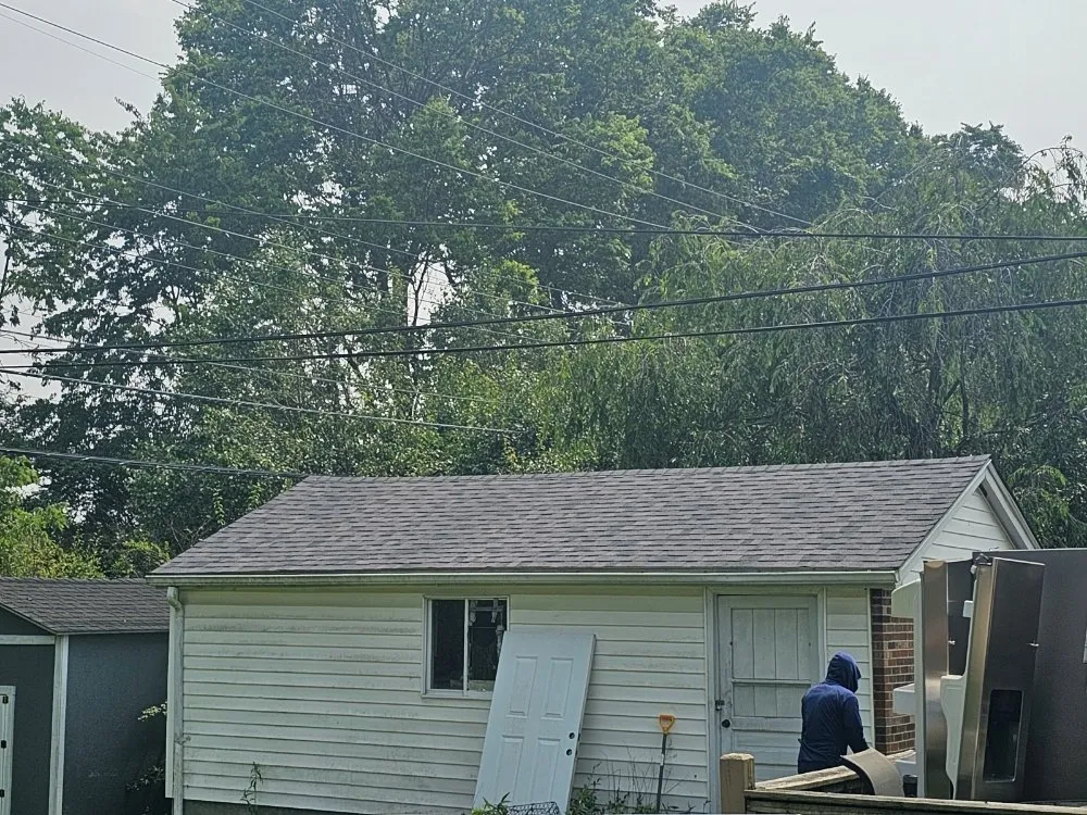 Local residential landscaping experts serving Burgin, KY - Total Lawn and Roofing