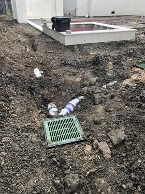 Total Lawn Care Logo