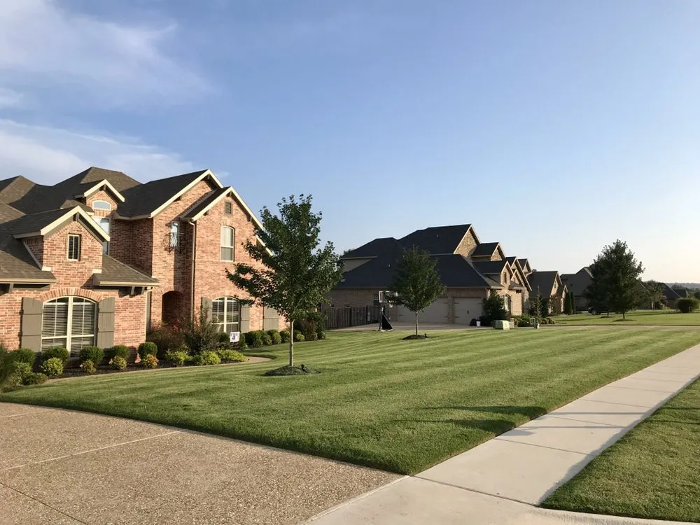 Affordable garden landscaping in Fayetteville, AR - Total Lawn Care
