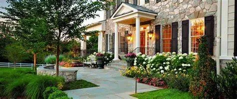 Professional yard maintenance in Lake Charles, LA by Total Lawn Care