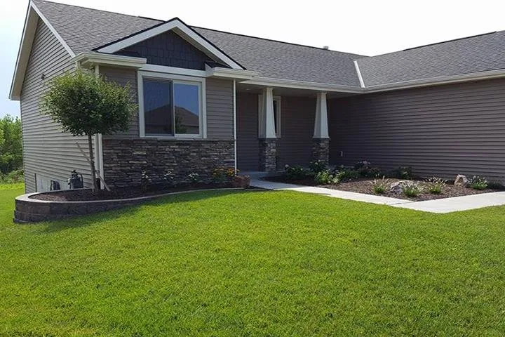 Custom lawn mowing service in Waverly, NE by Total Lawn Care