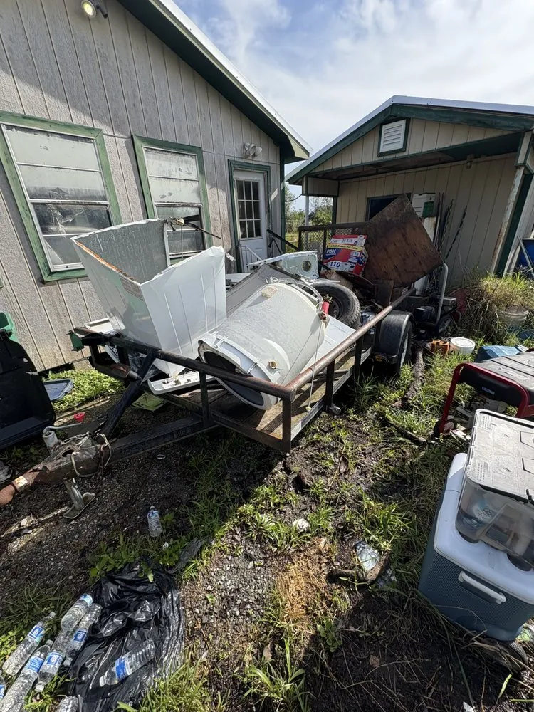 Trusted outdoor landscaping for residential properties across Raceland, LA - Total Maintenance Services