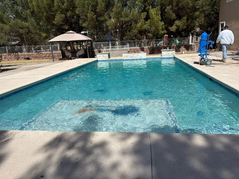 Custom yard cleanup service experts serving El Paso, TX - Total Remodeling & Roofing