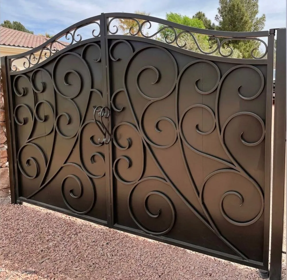 Custom yard cleanup service in El Paso, TX by Total Remodeling & Roofing