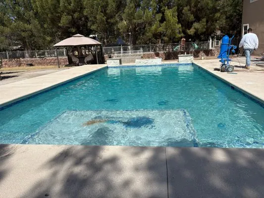 Total Remodeling & Roofing Logo