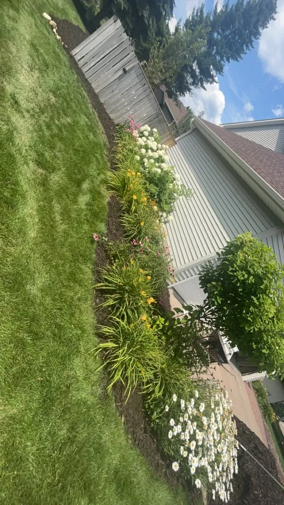 Reliable lawn mowing service in Mahtomedi, MN by Total Scape