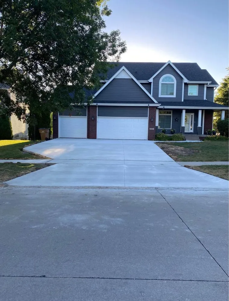 Affordable yard cleanup service experts serving Emerson, IA - Total Solutions