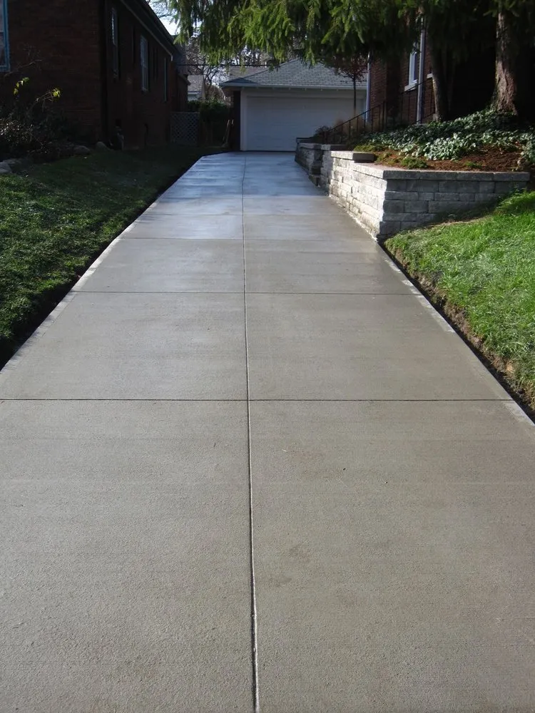 Local yard maintenance for year-round maintenance in Emerson, IA by Total Solutions
