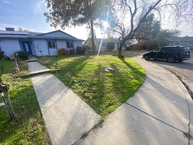 Top-rated landscaping services near you in Lemoore, CA by Total Trim Lawn Care