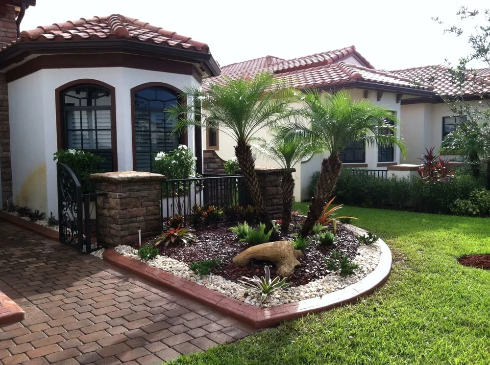 Professional yard cleanup service experts serving Pembroke Pines, FL - Total Tropic Landscaping