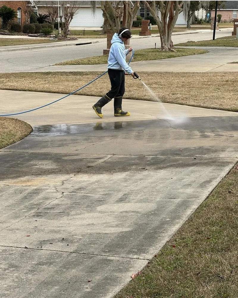 Professional yard cleanup service in Lee, FL - Totally Outdoors Lawn and Landscaping