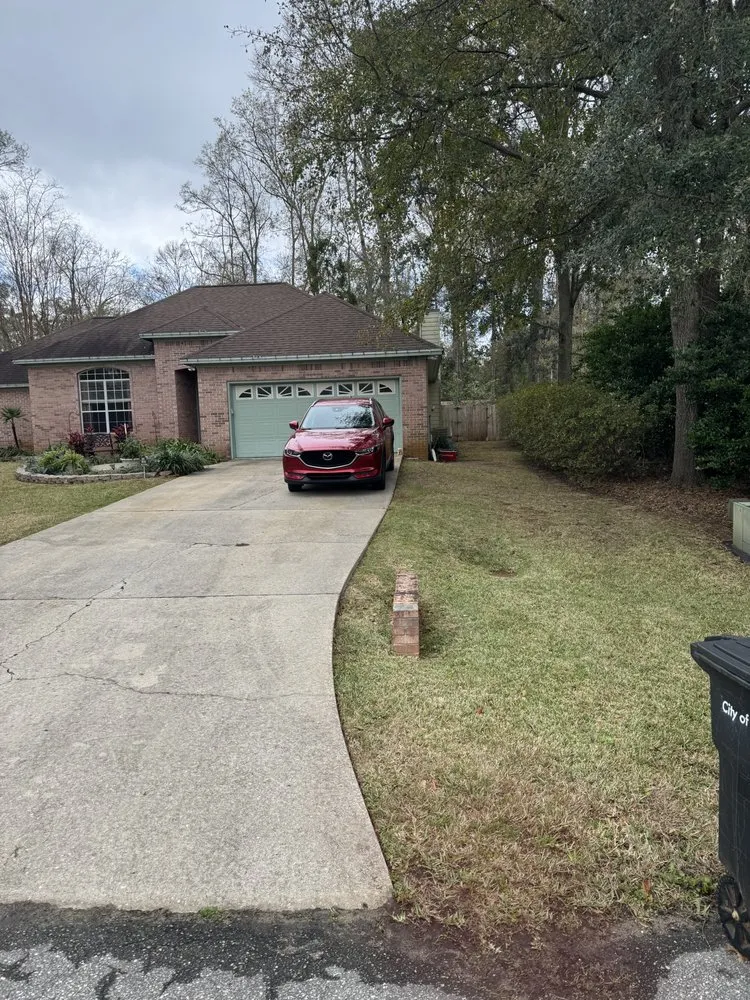 Affordable garden landscaping experts serving Lee, FL - Totally Outdoors Lawn and Landscaping