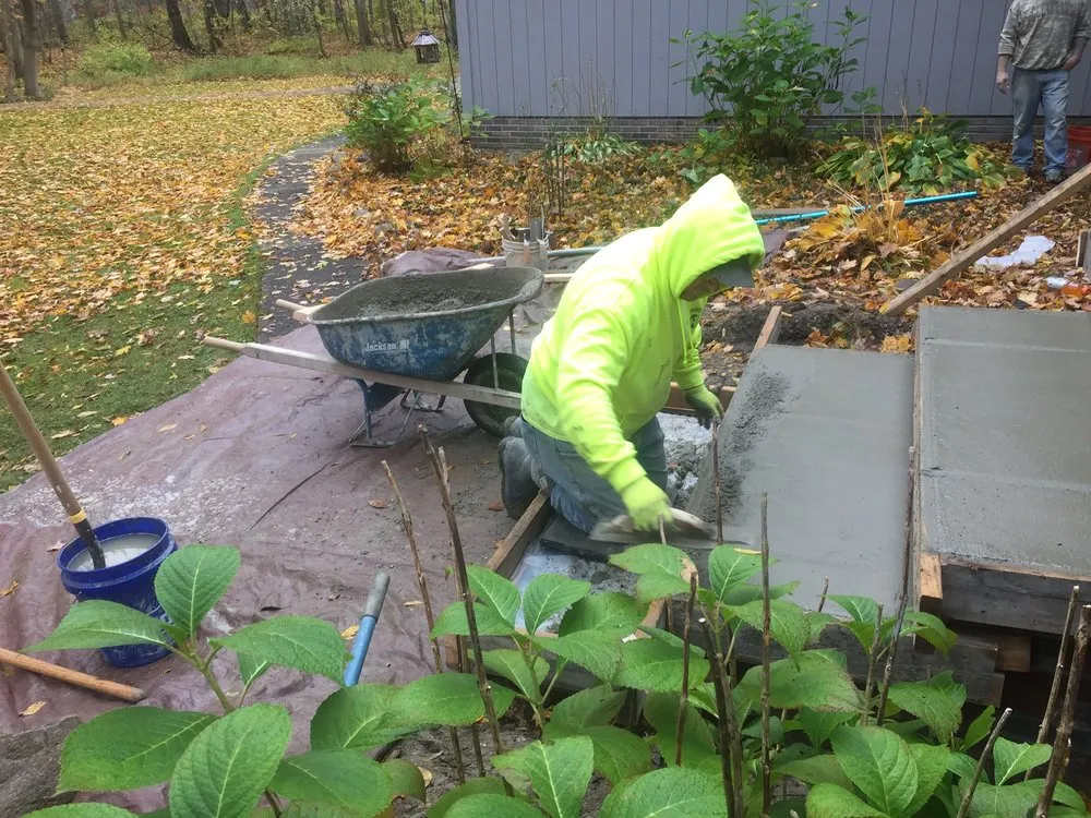 Affordable landscape design experts serving Madison, OH - Toth Construction