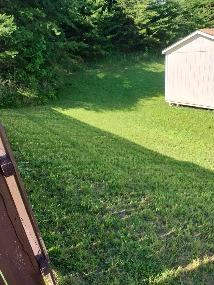 Local outdoor landscaping in Thomasville, NC - Totherows Landscaping and Lawn