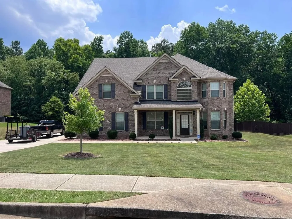 Reliable residential landscaping in Ellenwood, GA by Touch By Professionals Landscaping