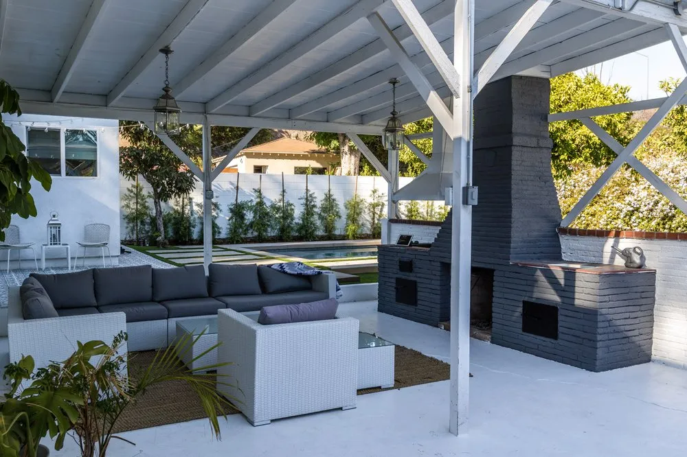 Trusted landscaping services in Los Angeles, CA by Touch of Art DB