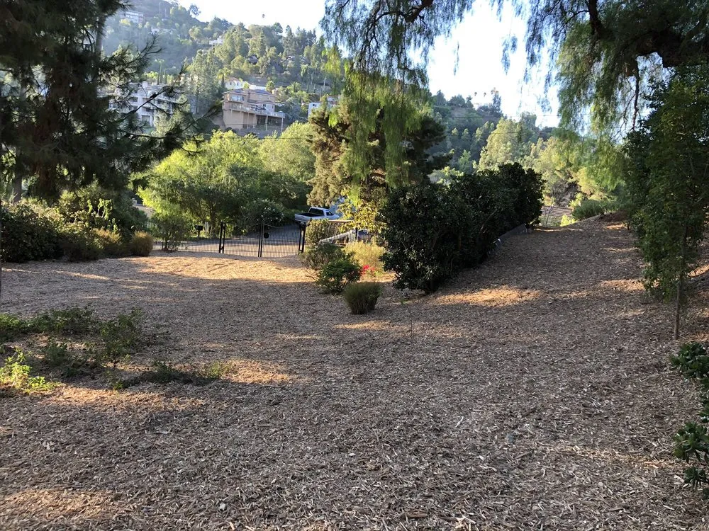 Top-rated lawn care service experts serving Lakeside, CA - Touch of Earth Landscape