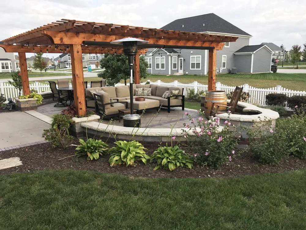 Expert lawn mowing service in Minooka, IL - TouchDown Services