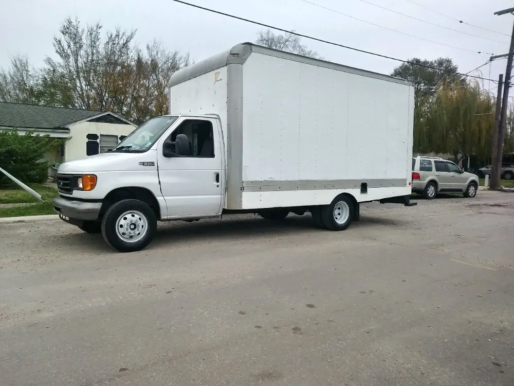 Top-rated lawn mowing service for year-round maintenance across New Orleans, LA - Tough Haulers Property Services