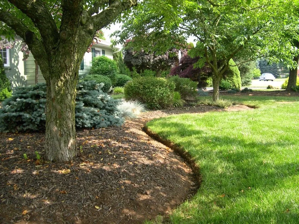 Custom garden landscaping experts serving Massillon, OH - Tough Turf Lawn Care