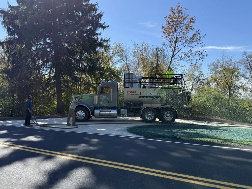 Custom garden landscaping in Canton, OH - Tournoux Landcare Service