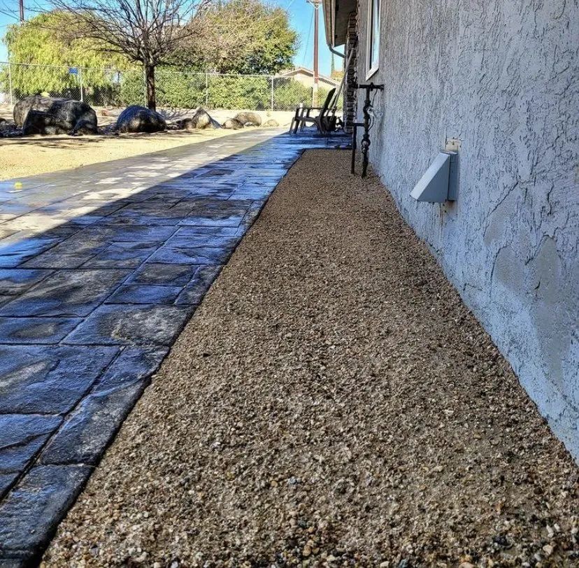 Professional lawn care service in Vista, CA by Tovar Gardening Services