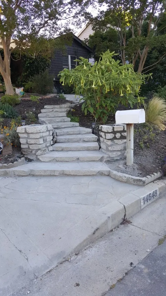Local garden landscaping in Los Angeles, CA by Tovar's  hardscape