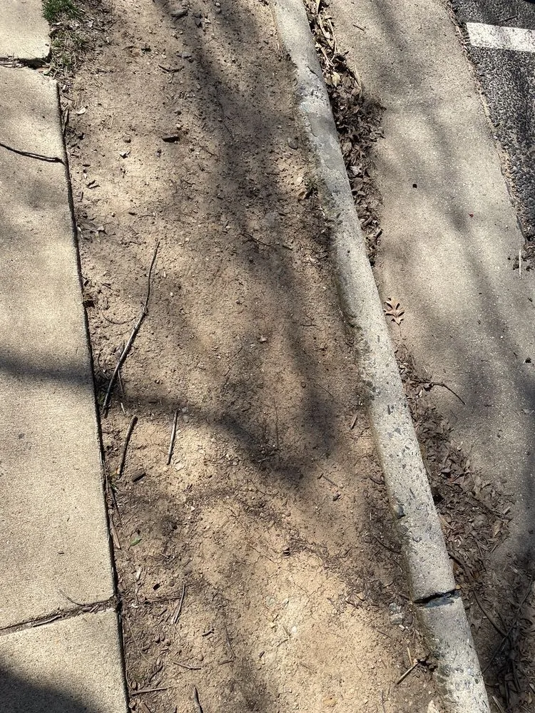 Expert landscape installation in Lorton, VA by Town & Country Landscaping