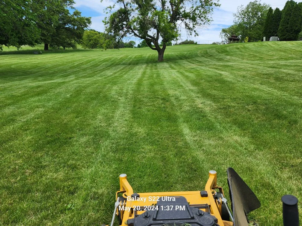 Top-rated landscape installation experts serving Clinton, IA - Town & Country Mowing