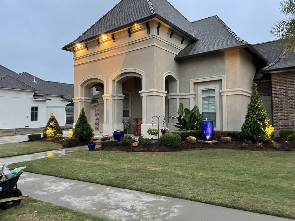 Local landscape installation experts serving Lafayette, LA - Town and Country