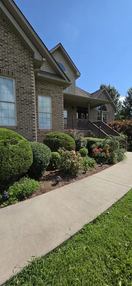 Top-rated outdoor landscaping in Hampton, TN by Townsend Land Management