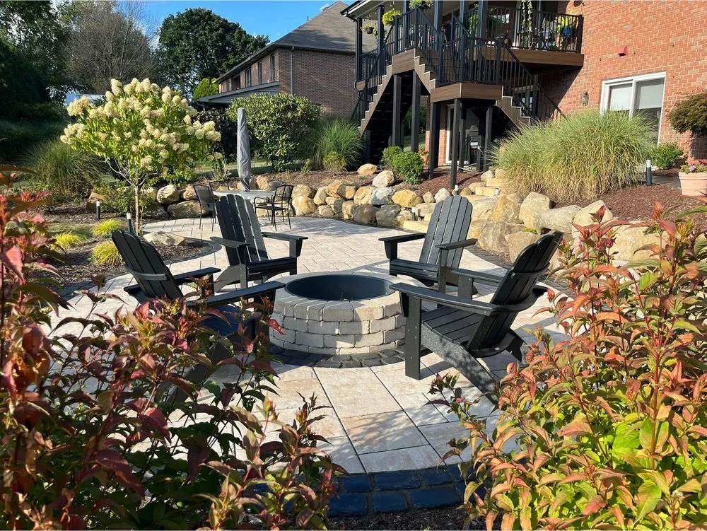 Professional outdoor landscaping for beautiful yards in Cabot, PA by Toy's Landscape Company