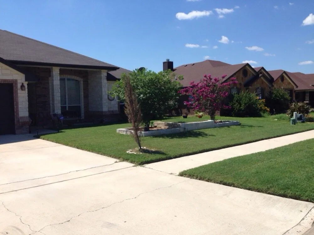 Local outdoor landscaping experts serving Harker Heights, TX - TPG Lawn Care