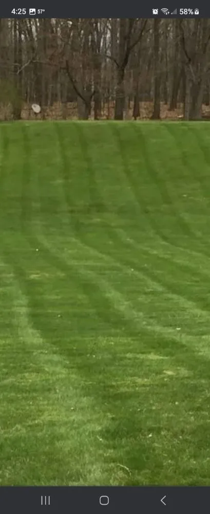 Professional lawn mowing service for residential properties in Bowling Green, KY by T&R Lawn Care