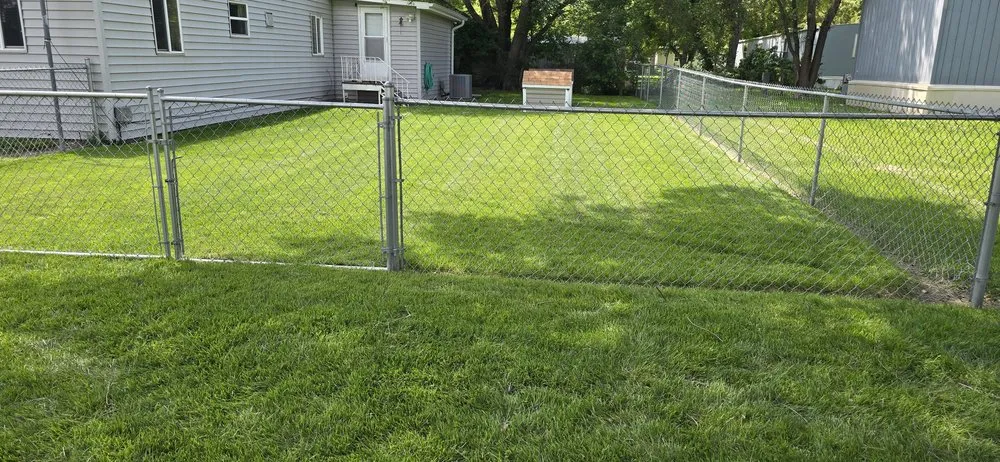 Custom lawn care service in Grand Island, NE - T&R Lawn Care Services
