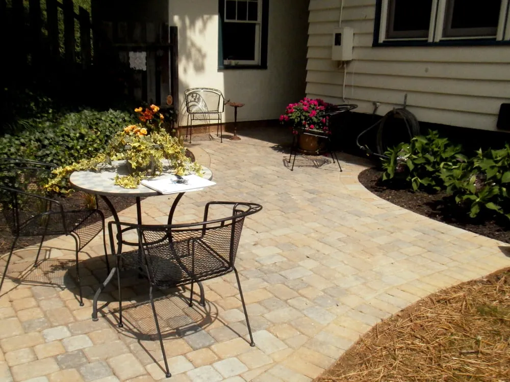 Top-rated lawn care service in Meadville, PA by Trace Lawn & Landscaping